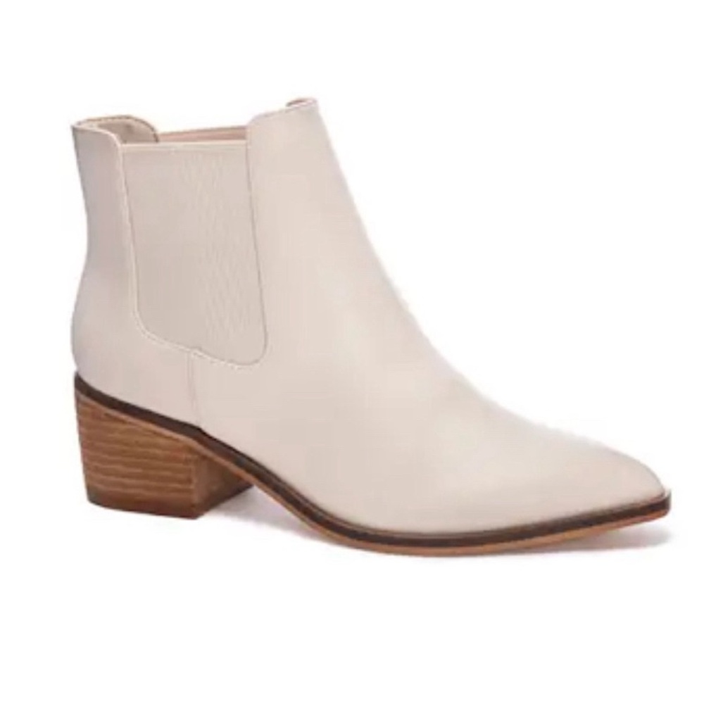 Chinese Laundry Off-White Ankle Booties